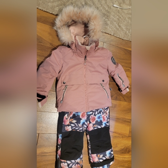 Deux par Deux Snowsuit 2T - Picture 8 of 12